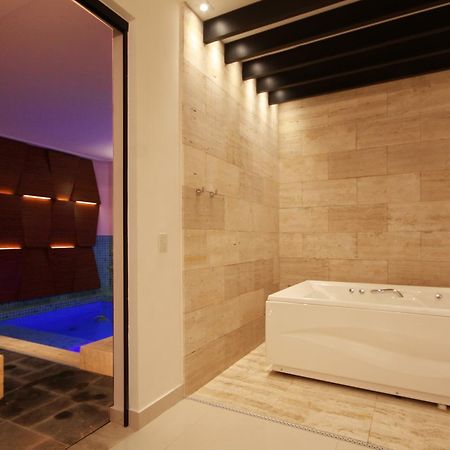 Motel Imperium (Adults Only) โอซาสโก ภายนอก รูปภาพ