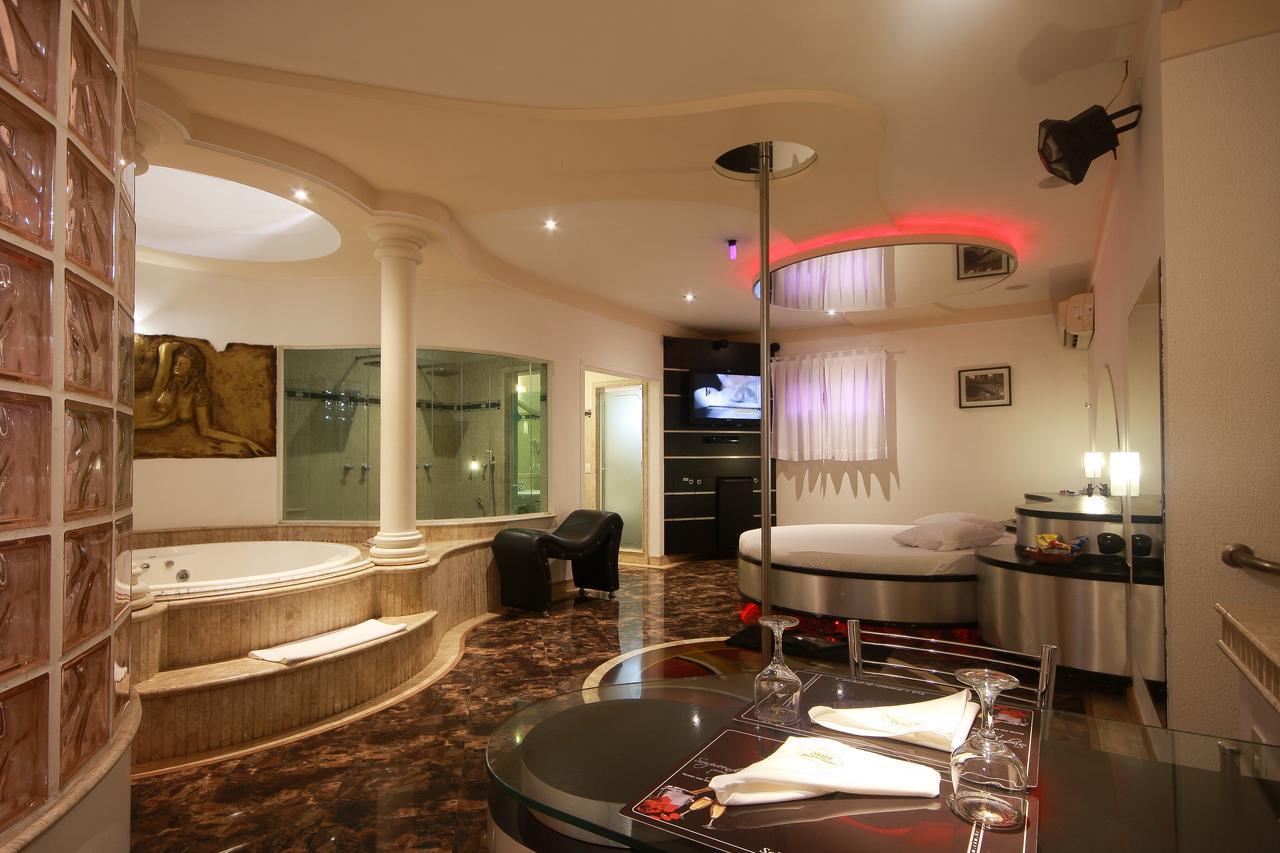 Motel Imperium (Adults Only) โอซาสโก ภายนอก รูปภาพ